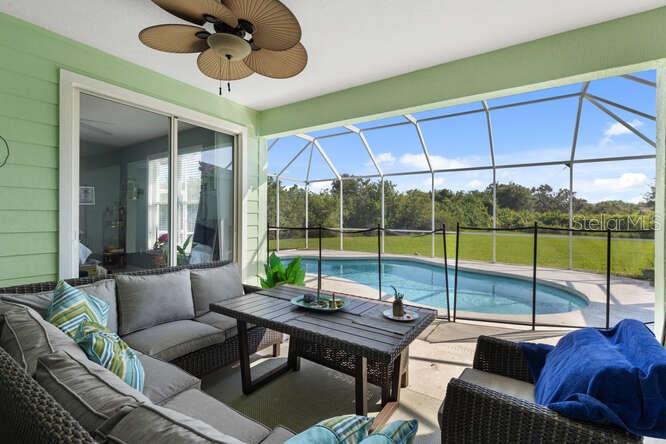 1905 Palm View Road Sarasota, FL 34240 - Photo 18 of 26 Gallery Image 18