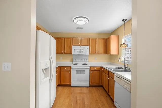 $329,900 | 219 Burton Avenue, Summerville, SC 29485