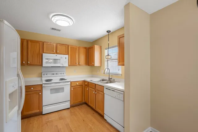 $329,900 | 219 Burton Avenue, Summerville, SC 29485