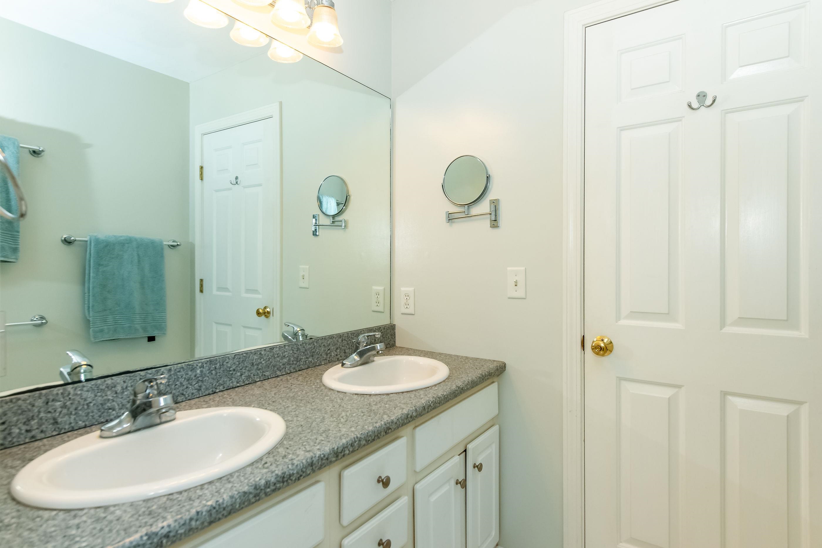 10 Crown Point Road Rochester, NH 03867 - Photo 11 of 32
