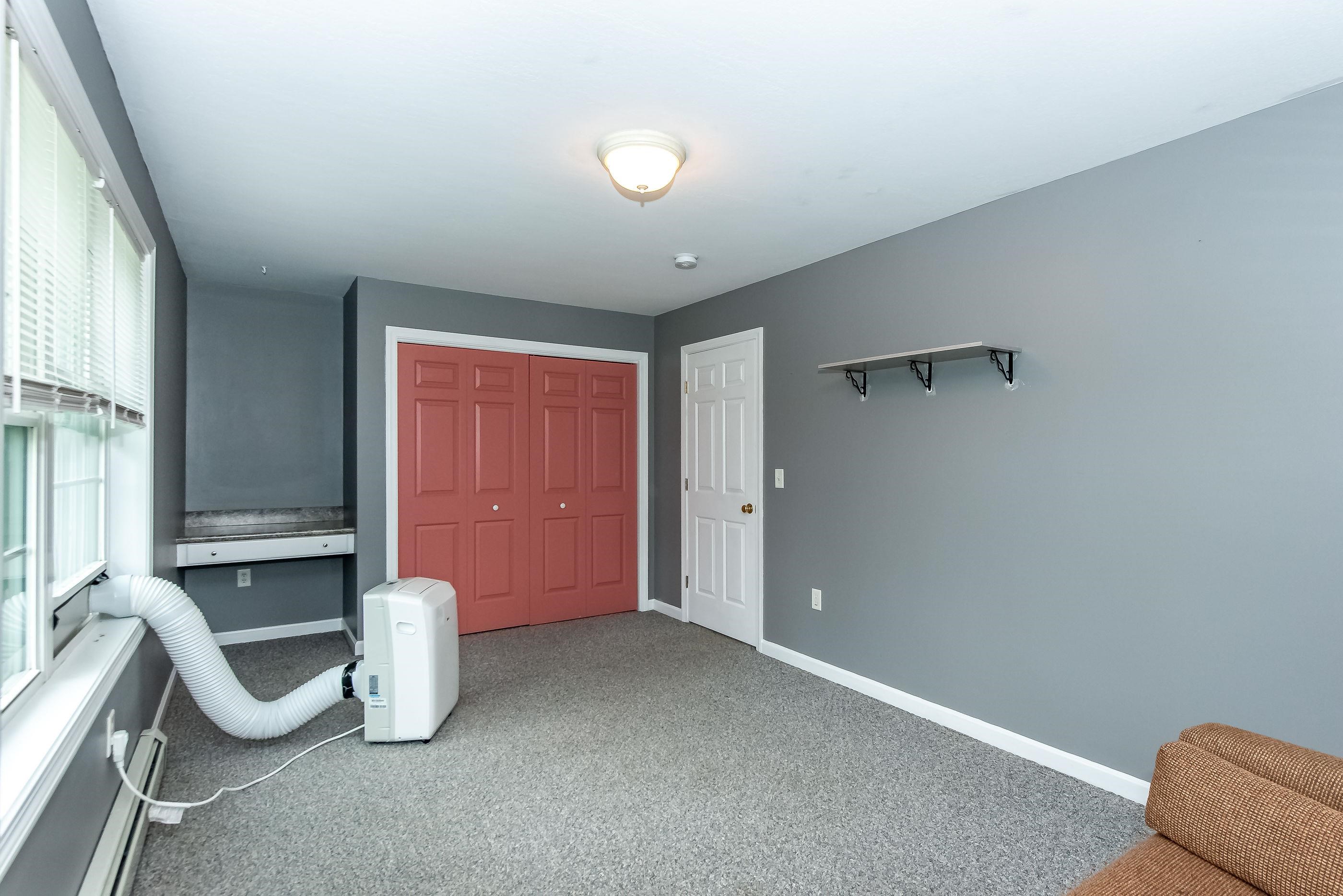 10 Crown Point Road Rochester, NH 03867 - Photo 6 of 32