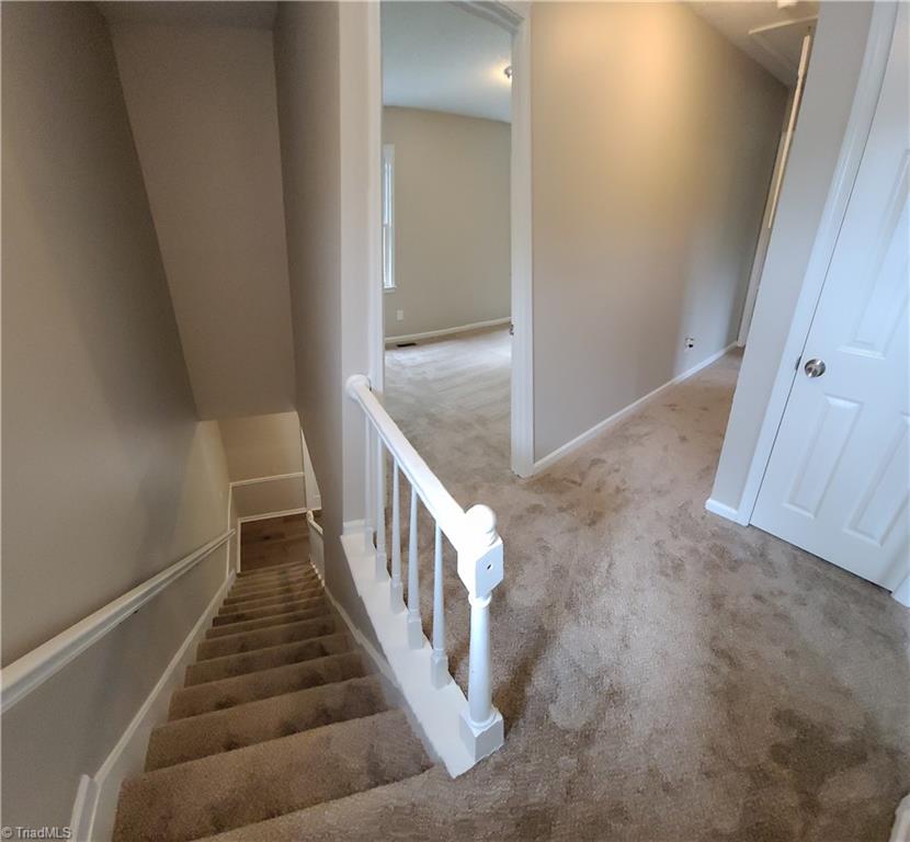 505 Covington Ridge Road Winston-Salem, NC 27107 - Photo 3 of 13 Gallery Image 3