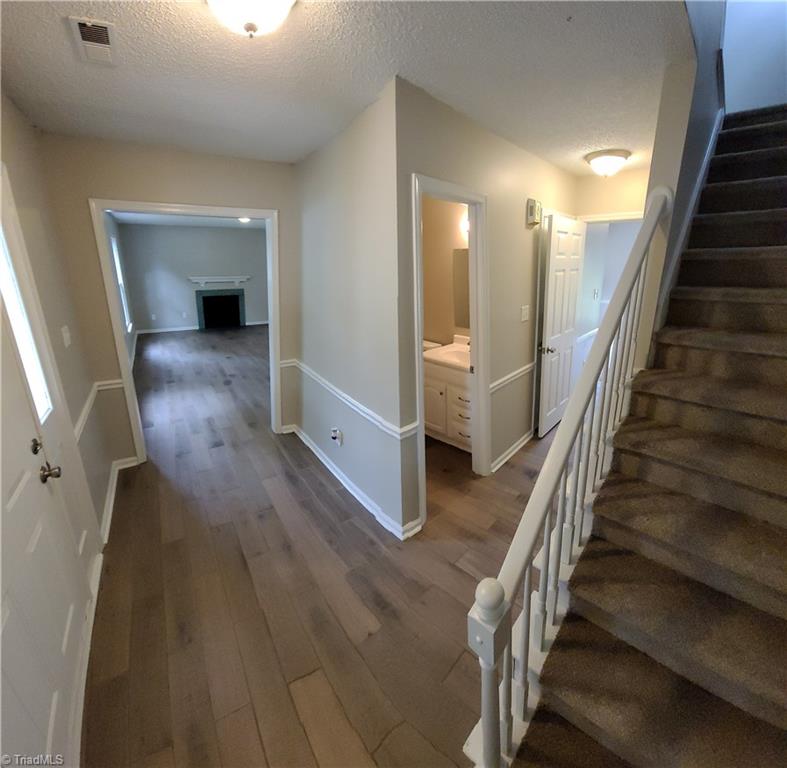 505 Covington Ridge Road Winston-Salem, NC 27107 - Photo 7 of 13 Gallery Image 7