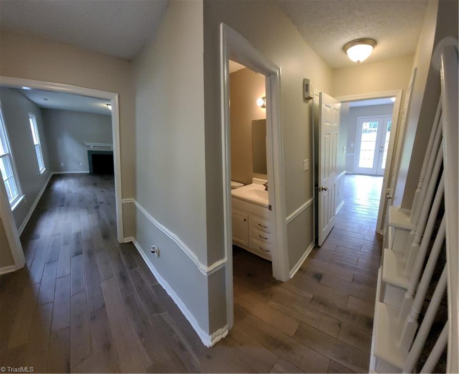 505 Covington Ridge Road Winston-Salem, NC 27107 - Photo 8 of 13 Gallery Image 8