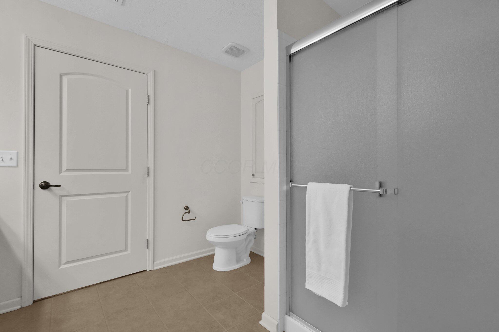 7963 Ravine Run Lane Columbus, OH 43235 - Photo 17 of 26 20-web-or-mls-7963-ravine-run-ln