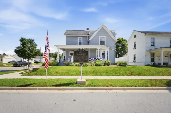 $430,000 | 601 West Benton Street, Wapakoneta, OH 45895