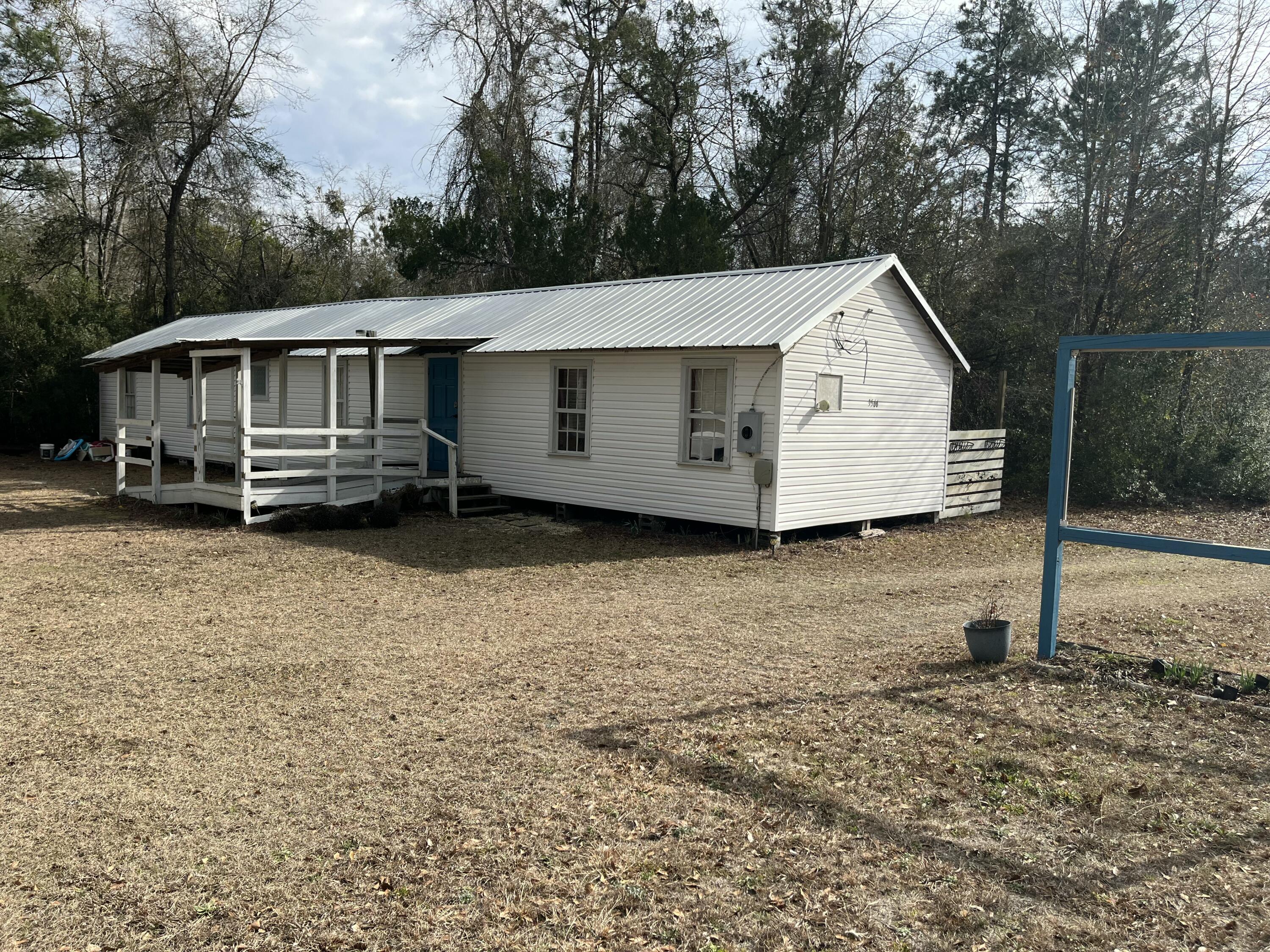 101 Driggers Lane Walterboro, SC 29488 - Photo 6 of 25 IMG_5081