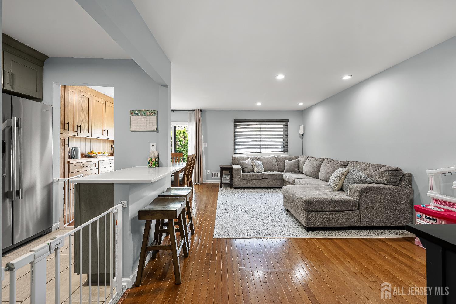 20 Arrowsmith Court Old Bridge, NJ 07747 - Photo 13 of 46