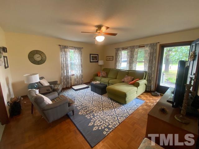 2264 Ebenezer Church Road Coats, NC 27521 - Photo 4 of 23 Gallery Image 4
