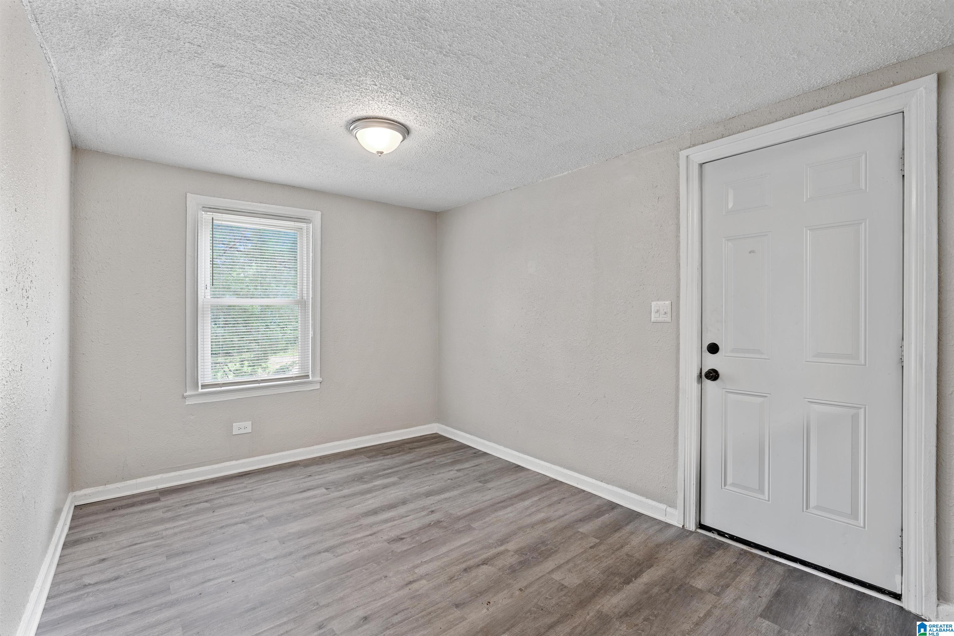 3944 40th Street North Birmingham, AL 35217 - Photo 4 of 11