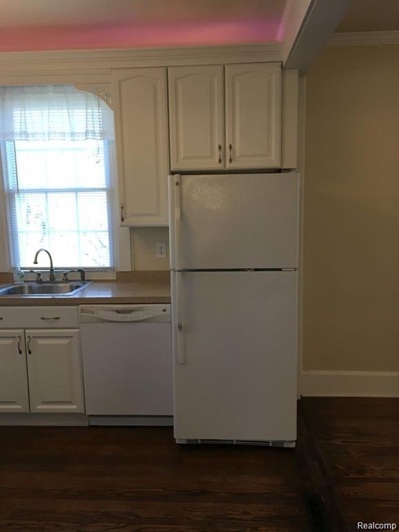 20985 Halsted Road Northville, MI 48167 - Photo 10 of 30