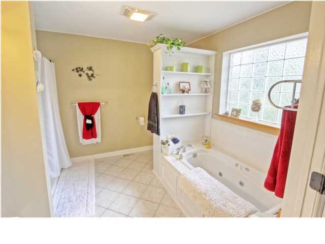 246 Deer Ridge Court Huger, SC 29450 - Photo 10 of 24 Additional Photo