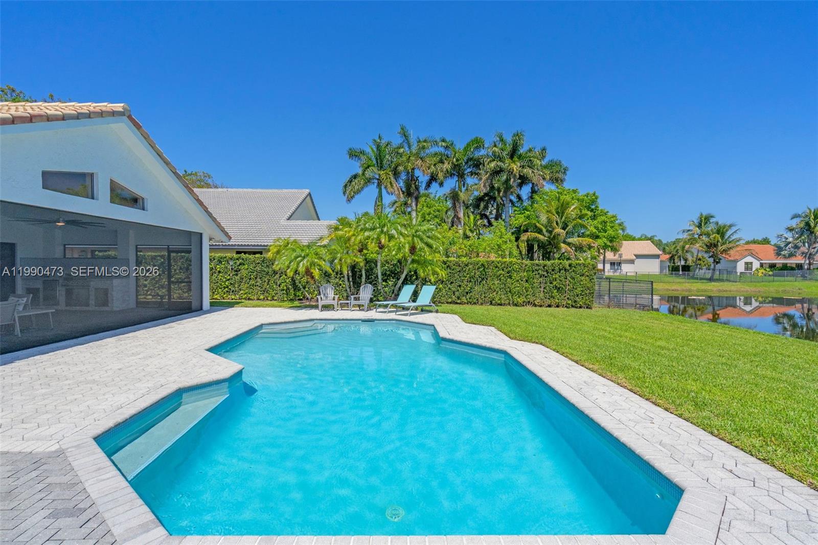 2920 Old Orchard Road Davie, FL 33328 - Photo 39 of 62 a view of a backyard with a garden
