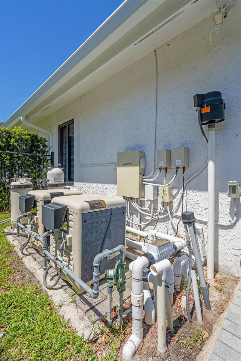 2920 Old Orchard Road Davie, FL 33328 - Photo 45 of 62