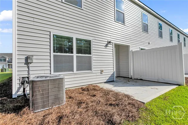 $2,100 | 149 Coneflower Road, Bloomingdale, GA 31302