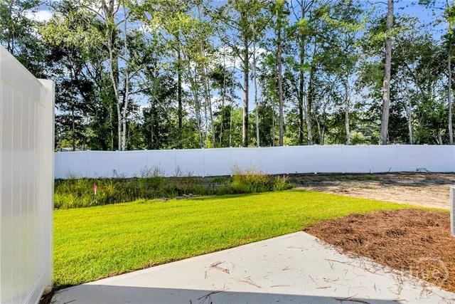 $2,100 | 149 Coneflower Road, Bloomingdale, GA 31302