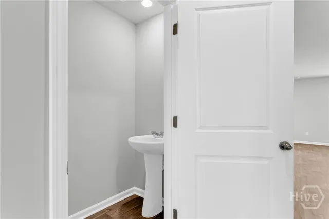 $2,100 | 149 Coneflower Road, Bloomingdale, GA 31302