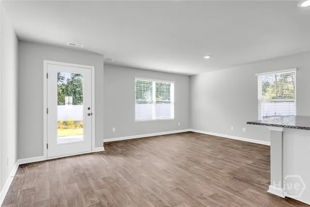 $2,100 | 149 Coneflower Road, Bloomingdale, GA 31302