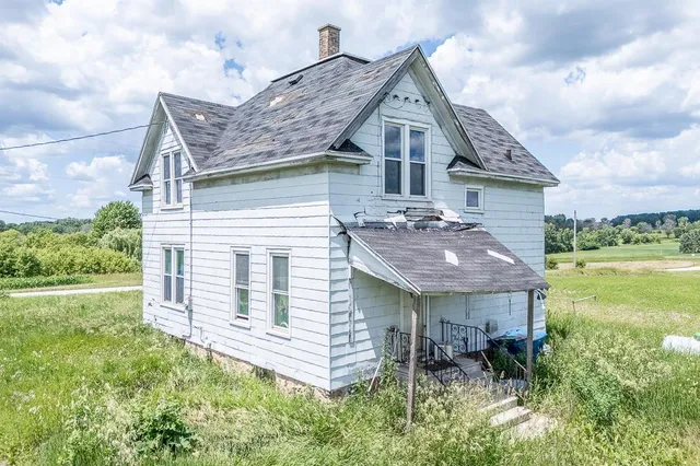 $1,150,000 | N4440 Mayflower Road, Black Creek, WI 54106