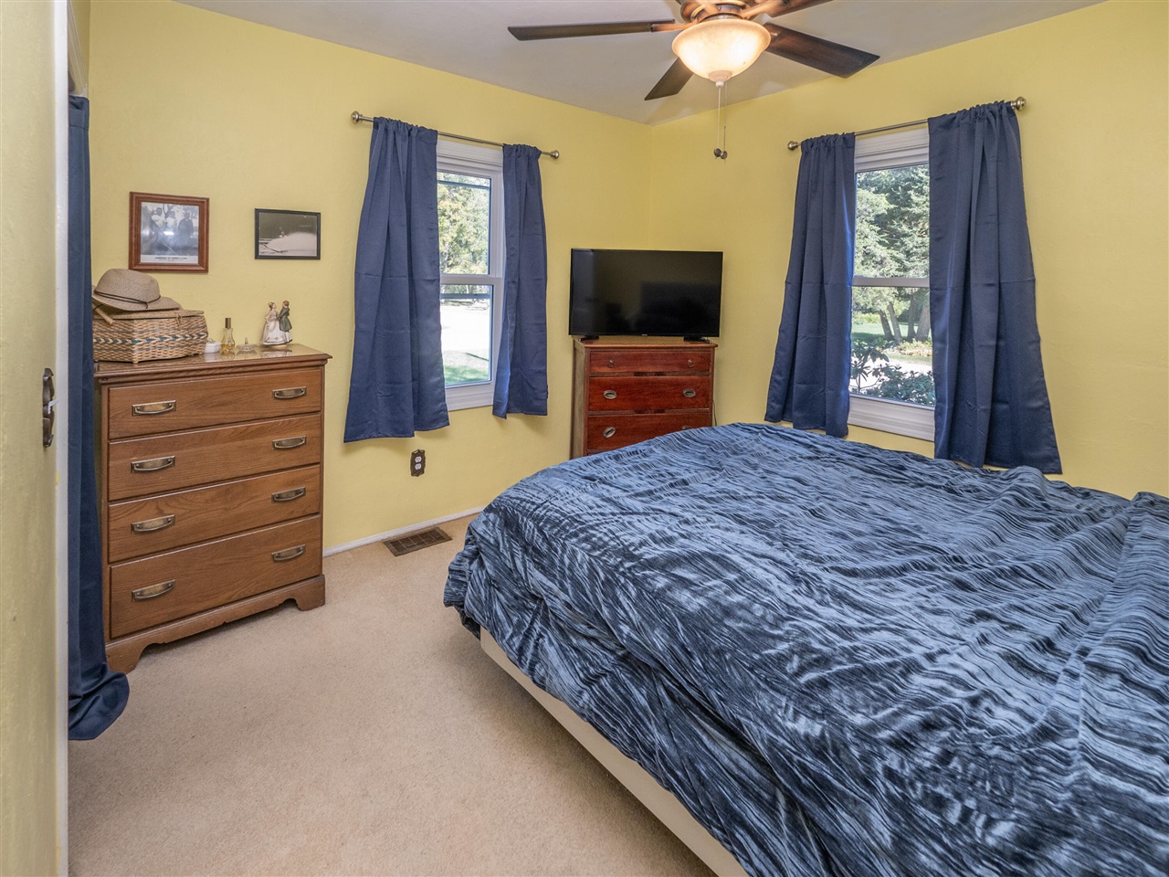 55572 North Fisher Lake Road Three Rivers, MI 49093 - Photo 20 of 34