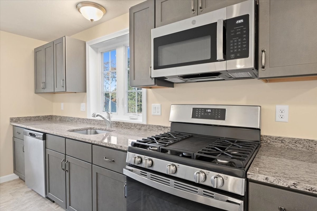34 Tupper Hl Road, Unit 34 Plymouth, MA 02360 - Photo 6 of 34 Gallery Image 6