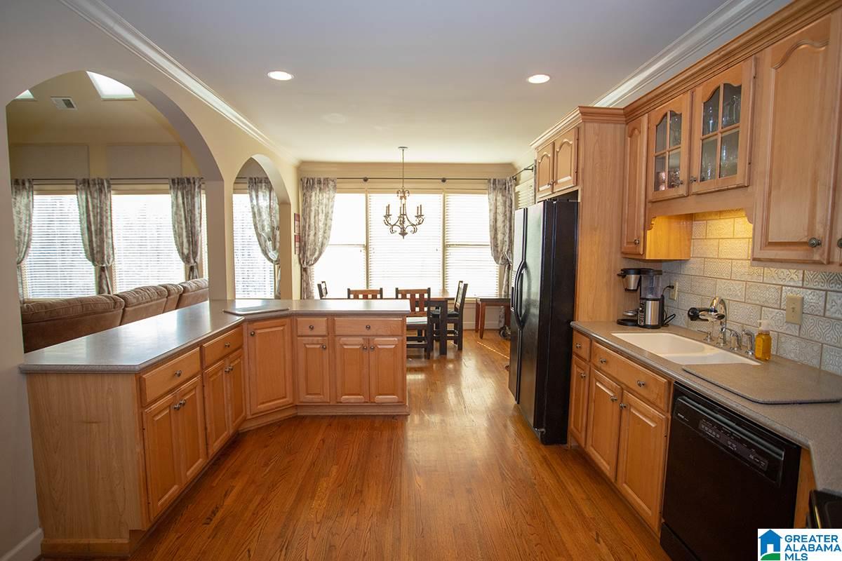 122 Equestrian Drive Alabaster, AL 35007 - Photo 9 of 45