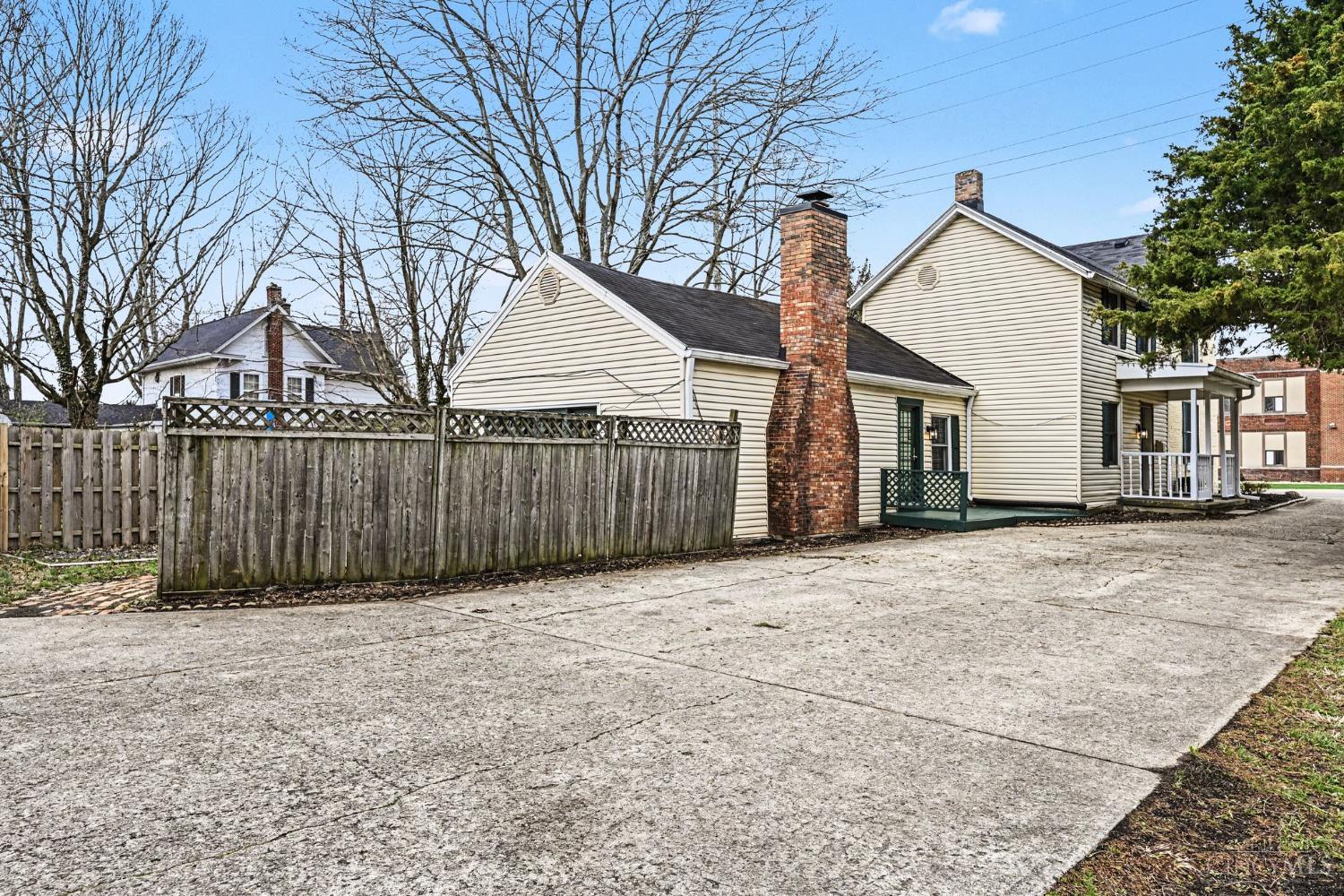 660 South Main Street Springboro, OH 45066 - Photo 19 of 26