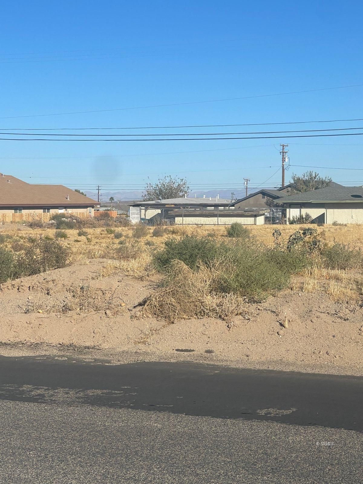 South Mahan Street Ridgecrest, CA 93555 - Photo 2 of 6