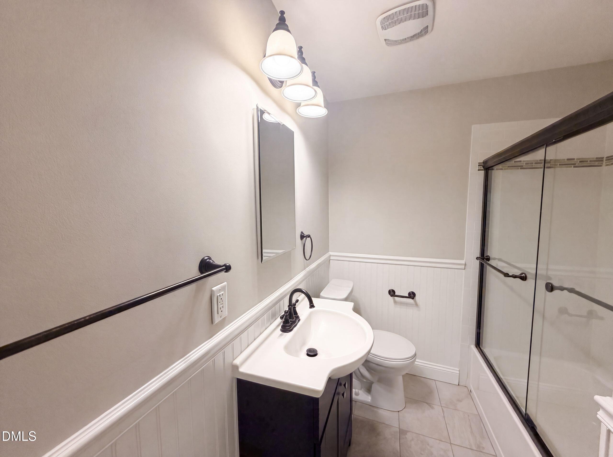 1712 North Roxboro Street Durham, NC 27701 - Photo 10 of 16 listing_9