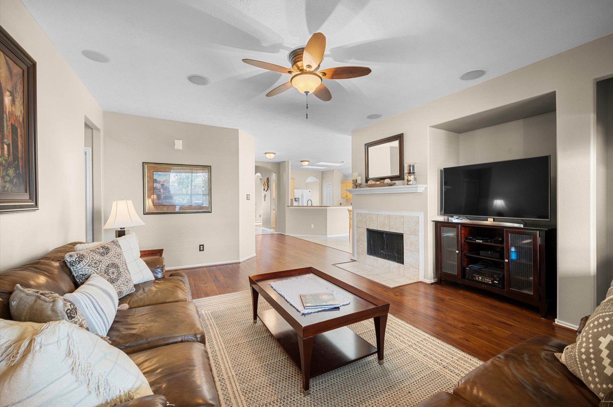 2411 Fern Lacy Drive Spring, TX 77388 - Photo 3 of 26 Family Room