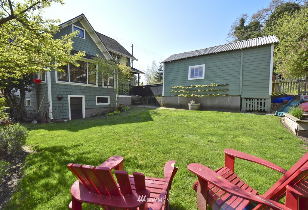 910 North 46th Street Seattle, WA 98103 - Photo 19 of 25
