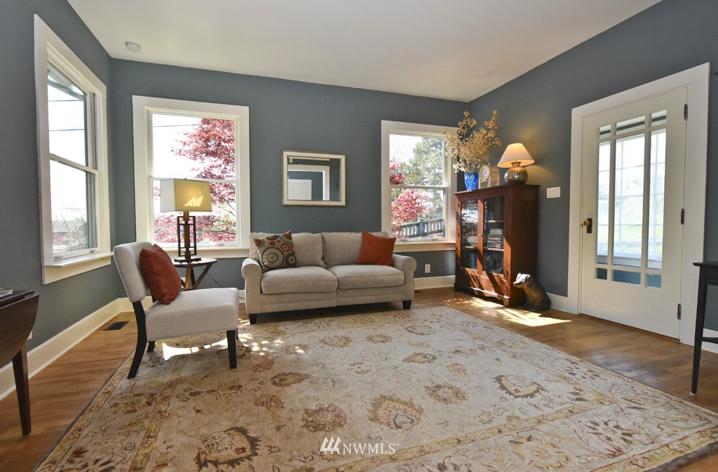 910 North 46th Street Seattle, WA 98103 - Photo 6 of 25