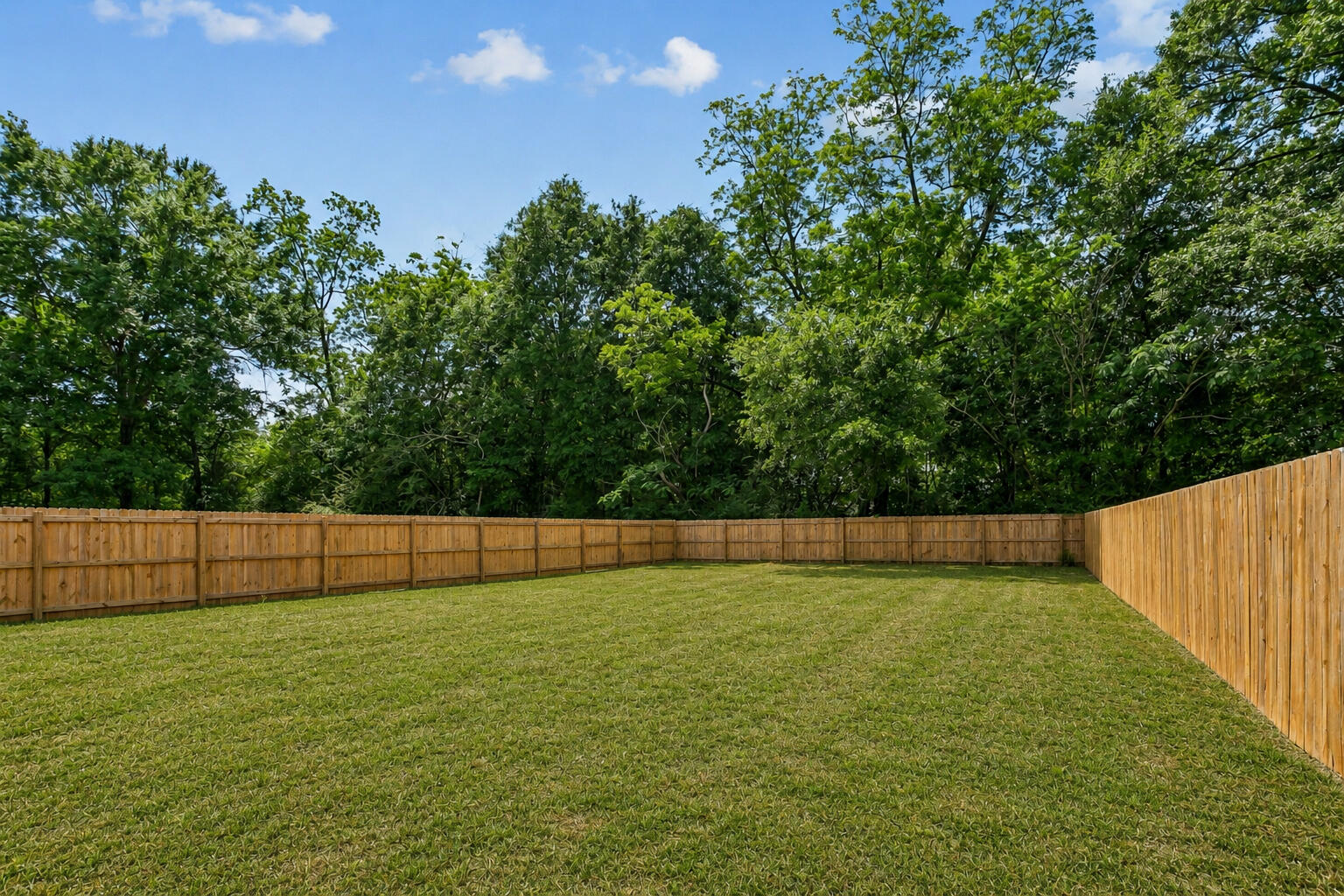 8086 3rd Street Laurel Hill, FL 32567 - Photo 30 of 35 a view of outdoor space and yard