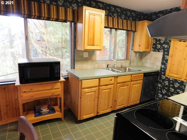 71391 Fishhawk Road Birkenfeld, OR 97016 - Photo 11 of 21