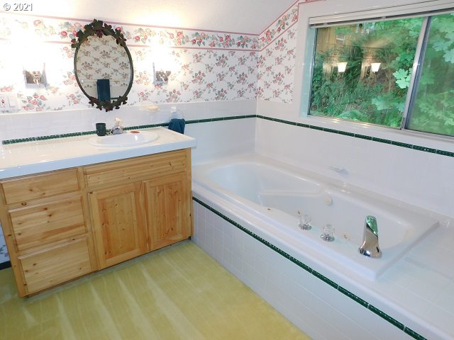 71391 Fishhawk Road Birkenfeld, OR 97016 - Photo 13 of 21