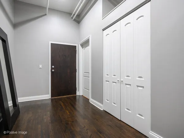 $765,000 | 360 West Illinois Street, Unit 10F, Chicago, IL 60654