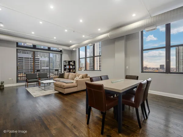 $765,000 | 360 West Illinois Street, Unit 10F, Chicago, IL 60654