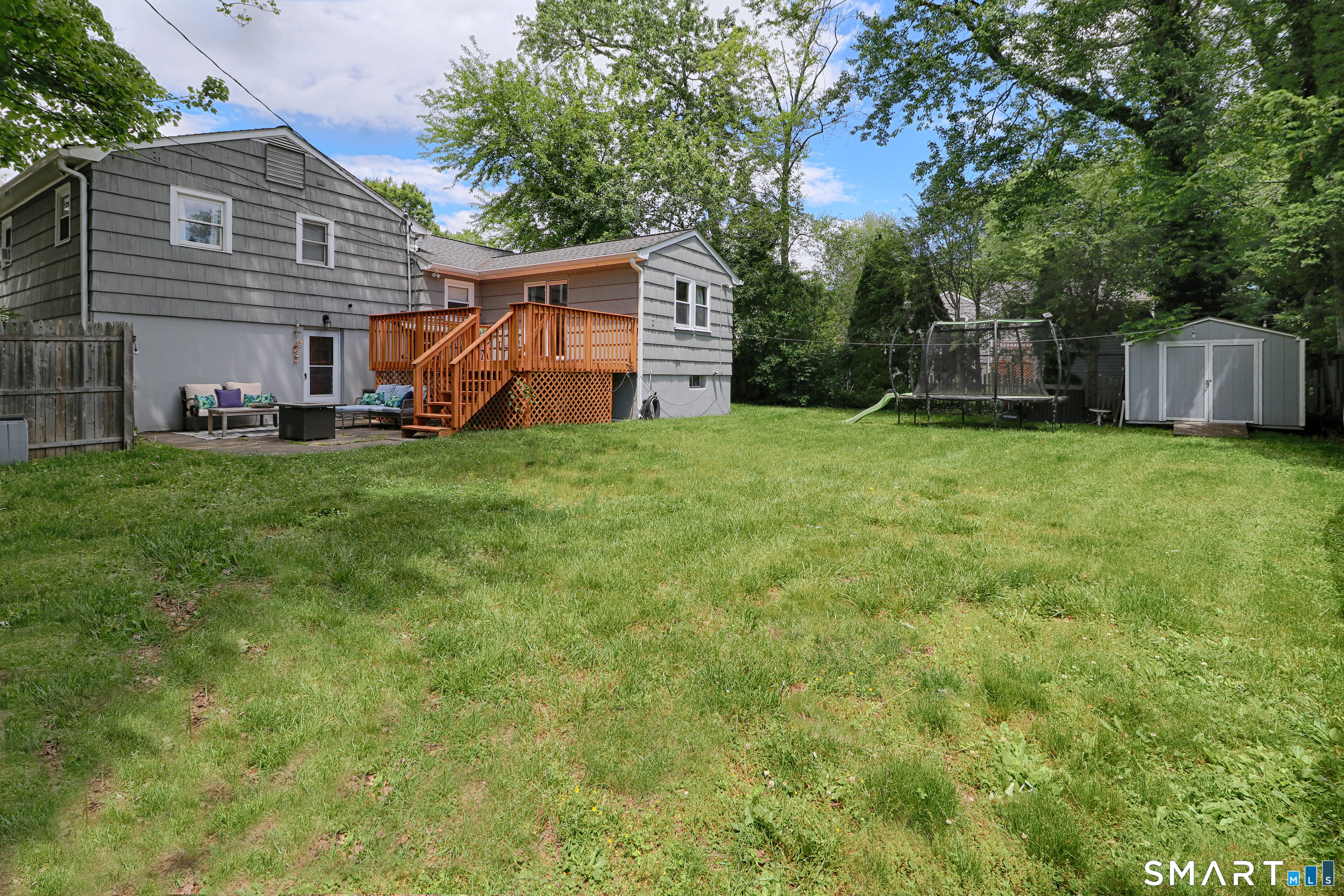 163 Windsor Road Fairfield, CT 06824 - Photo 26 of 31
