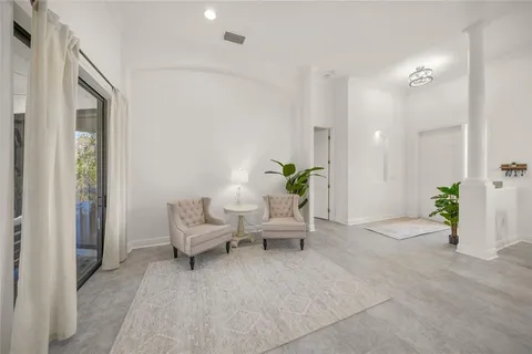 $740,000 | 4882 Greymoss Lane, Sarasota, FL 34233