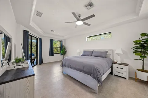 $740,000 | 4882 Greymoss Lane, Sarasota, FL 34233