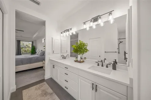 $740,000 | 4882 Greymoss Lane, Sarasota, FL 34233