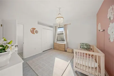 $740,000 | 4882 Greymoss Lane, Sarasota, FL 34233