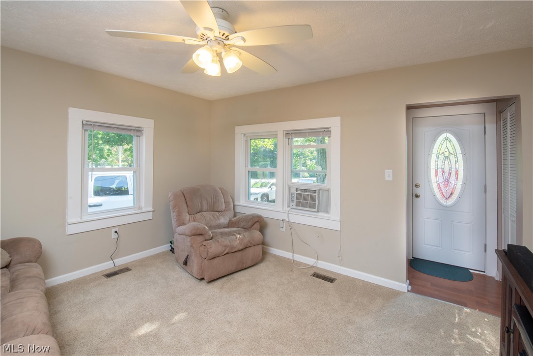 367 Wilson Mills Road Chardon, OH 44024 - Photo 4 of 23
