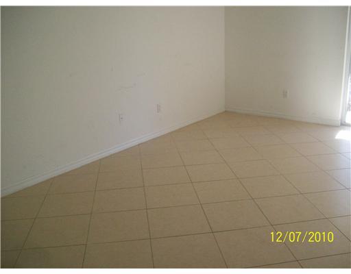 1971 Alamanda Way, Unit 68A Riviera Beach, FL 33404 - Photo 4 of 9 Additional Photo