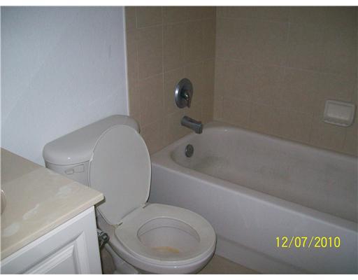 1971 Alamanda Way, Unit 68A Riviera Beach, FL 33404 - Photo 8 of 9 Additional Photo
