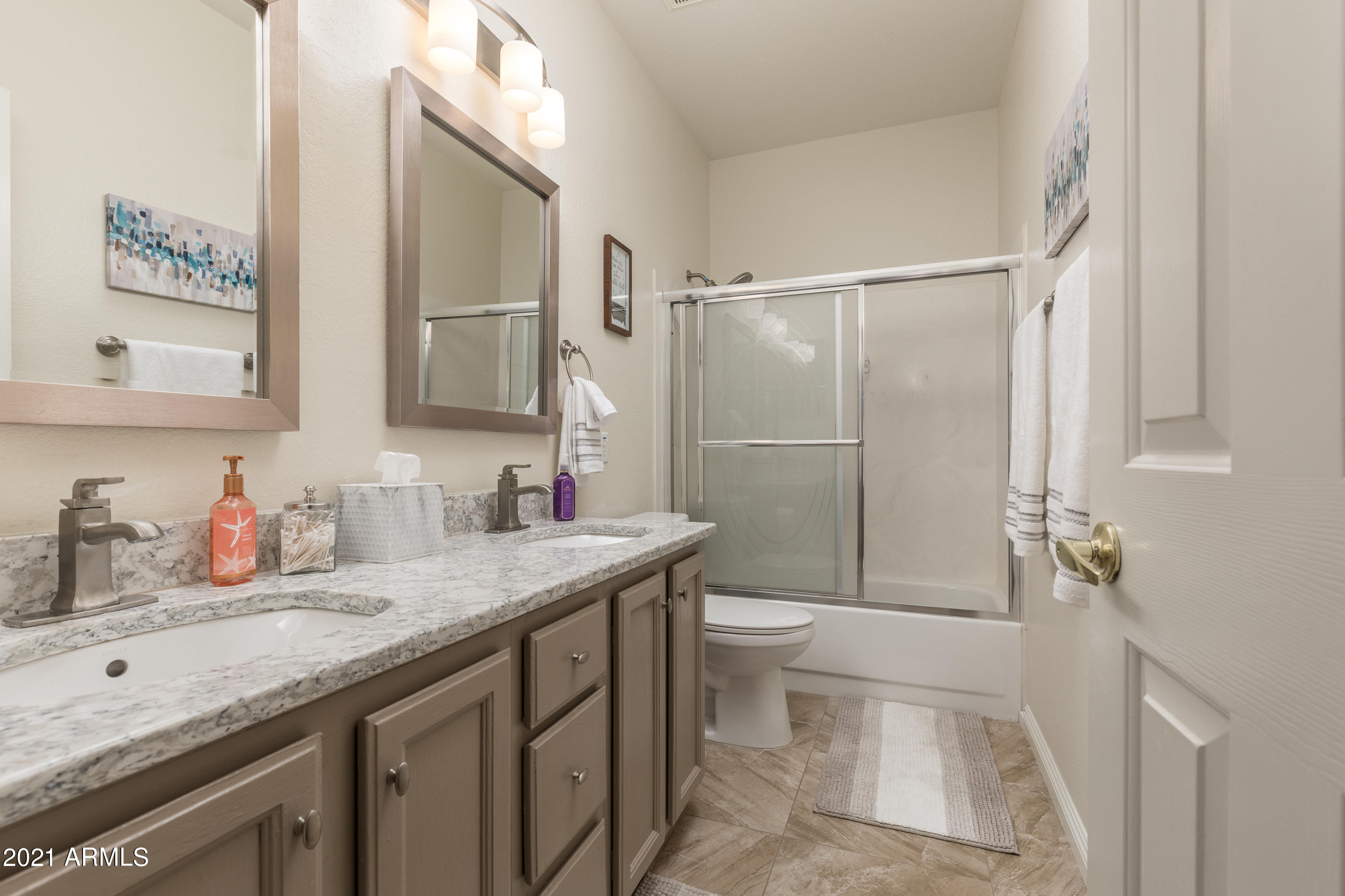 11160 East Greythorn Drive Scottsdale, AZ 85262 - Photo 19 of 33 Hall Bathroom