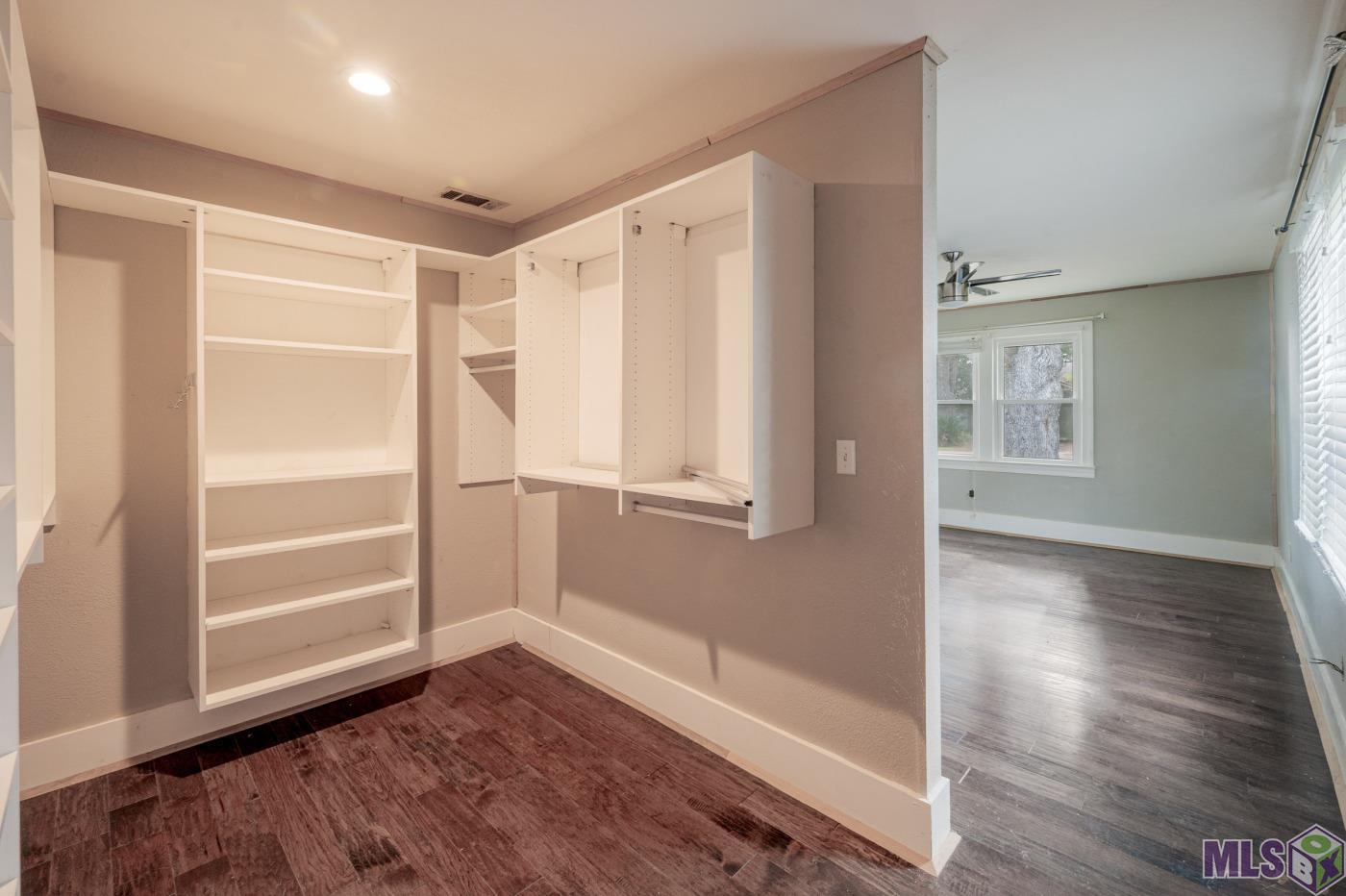 2434 Honeysuckle Avenue Baton Rouge, LA 70808 - Photo 17 of 23
