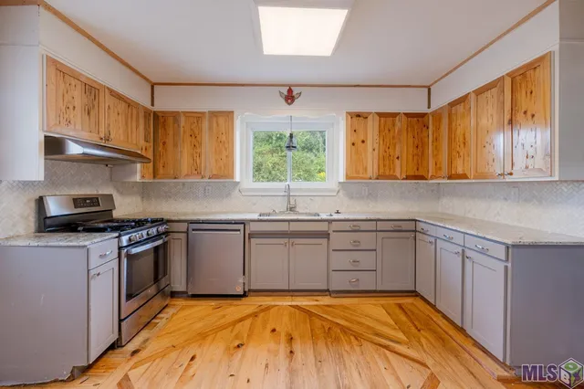 $299,000 | 2434 Honeysuckle Avenue, Baton Rouge, LA 70808