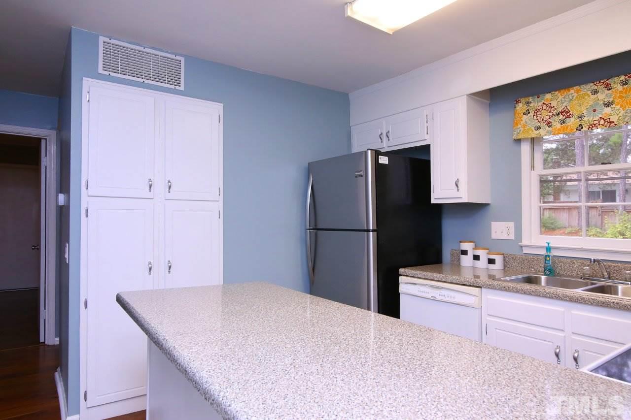 5502 Pelham Road Durham, NC 27713 - Photo 8 of 25
