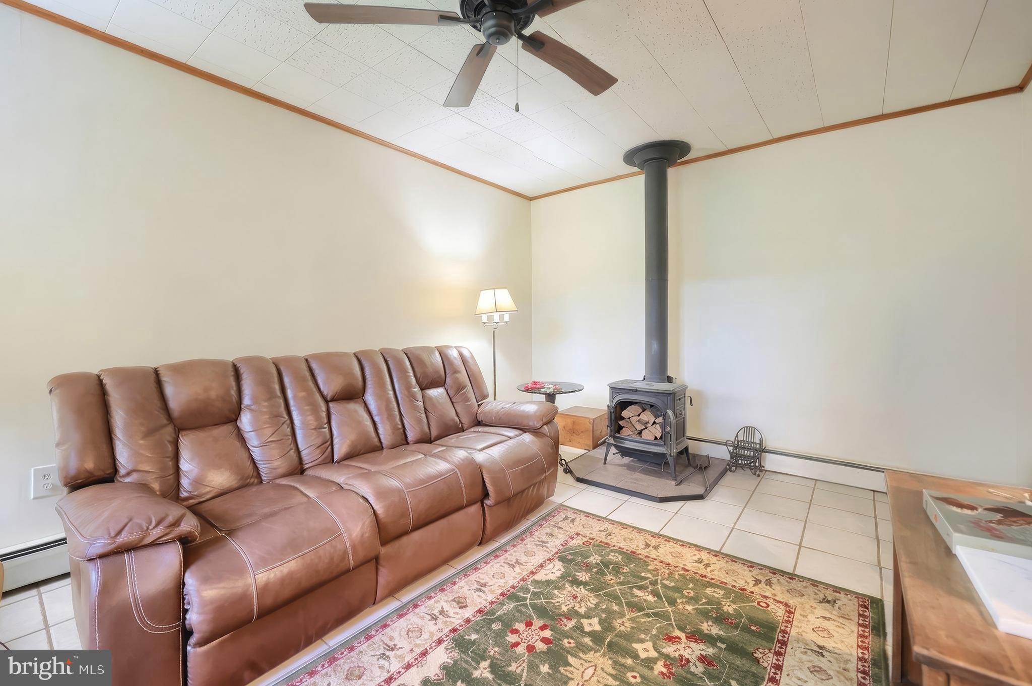 157 West Main Street Windsor, PA 17366 - Photo 12 of 35